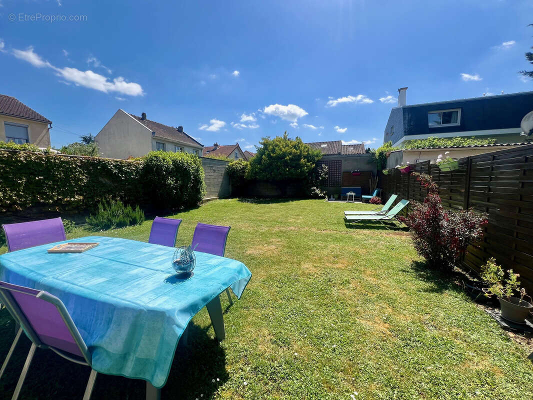 Maison à ATHIS-MONS