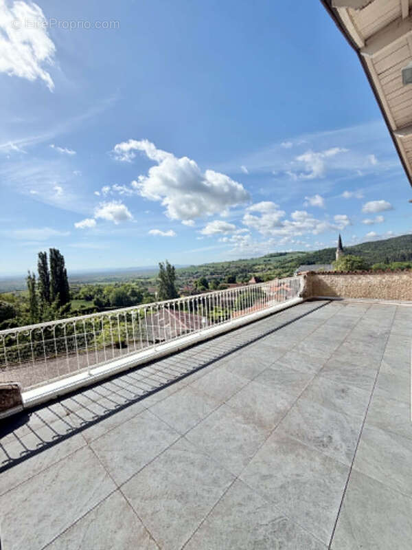 Ensemble immobilier de caractère à Teilhède   Vue imprenable et fort potentiel - photo 4