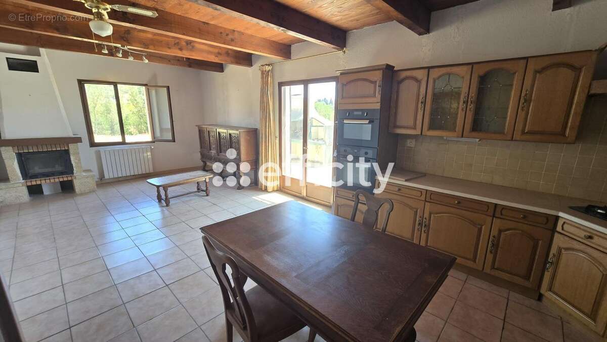 Maison 136 m² à Cessenon-Sur-Orb  - photo 3