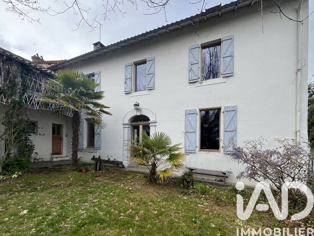 Photo 1 - Maison à TARBES