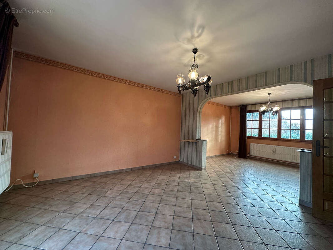 Maison à SAINT-SAULVE