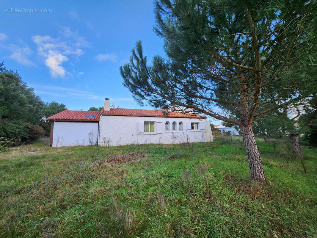 Maison à SAINT-HILAIRE-DE-RIEZ
