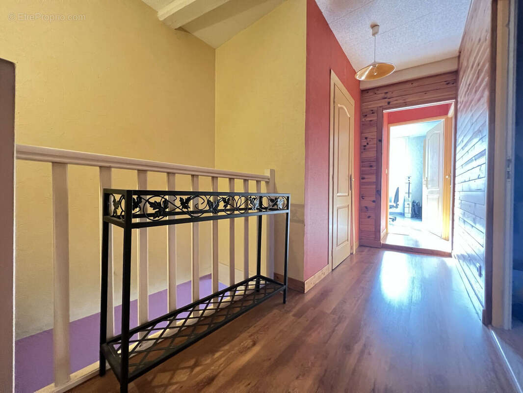 Photo 2 - Maison à TARARE