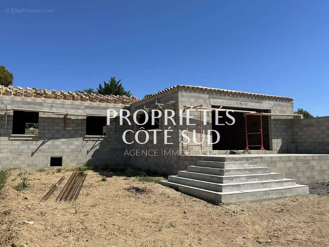 Maison à SAINT-GENIES-DE-COMOLAS
