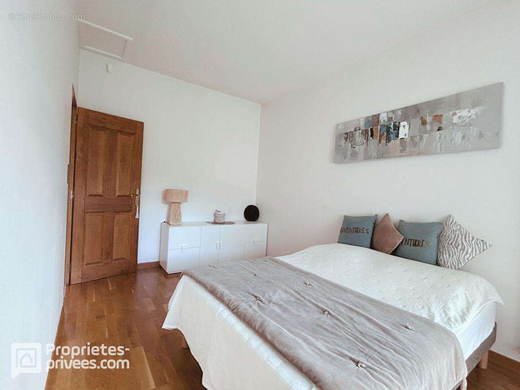 Maison à PERNES-LES-FONTAINES