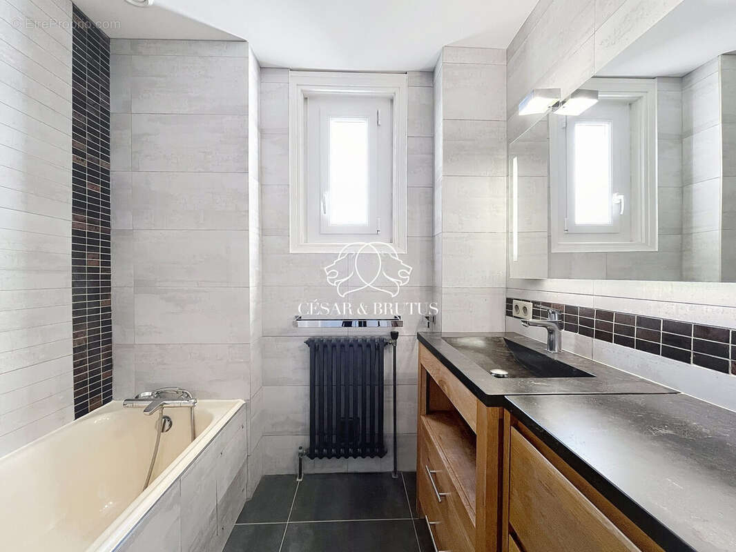 Appartement à LYON-5E