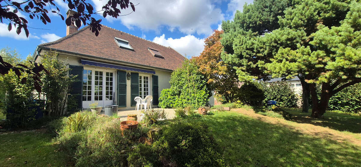 Maison à CREPY-EN-VALOIS