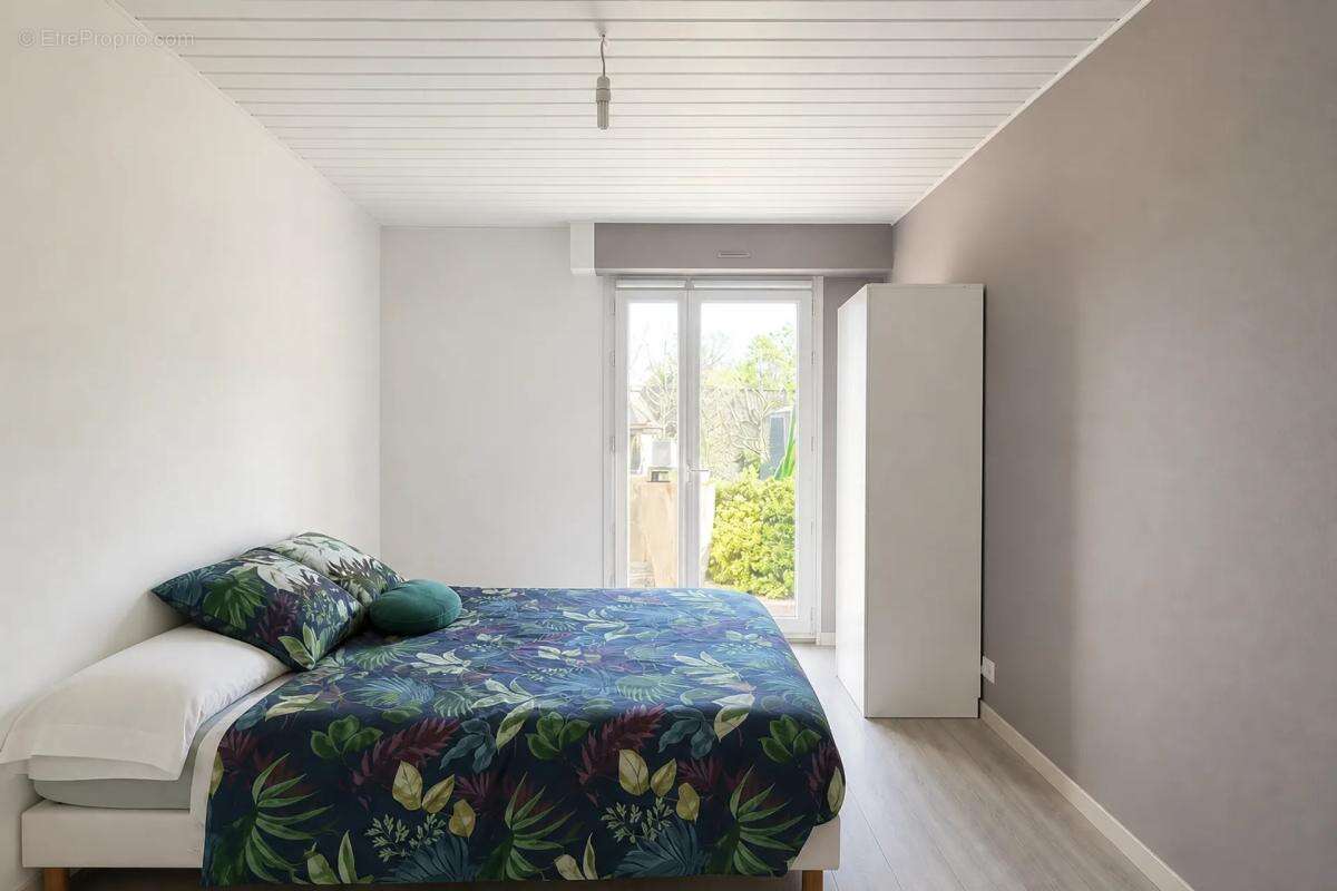 Maison à LES HERBIERS