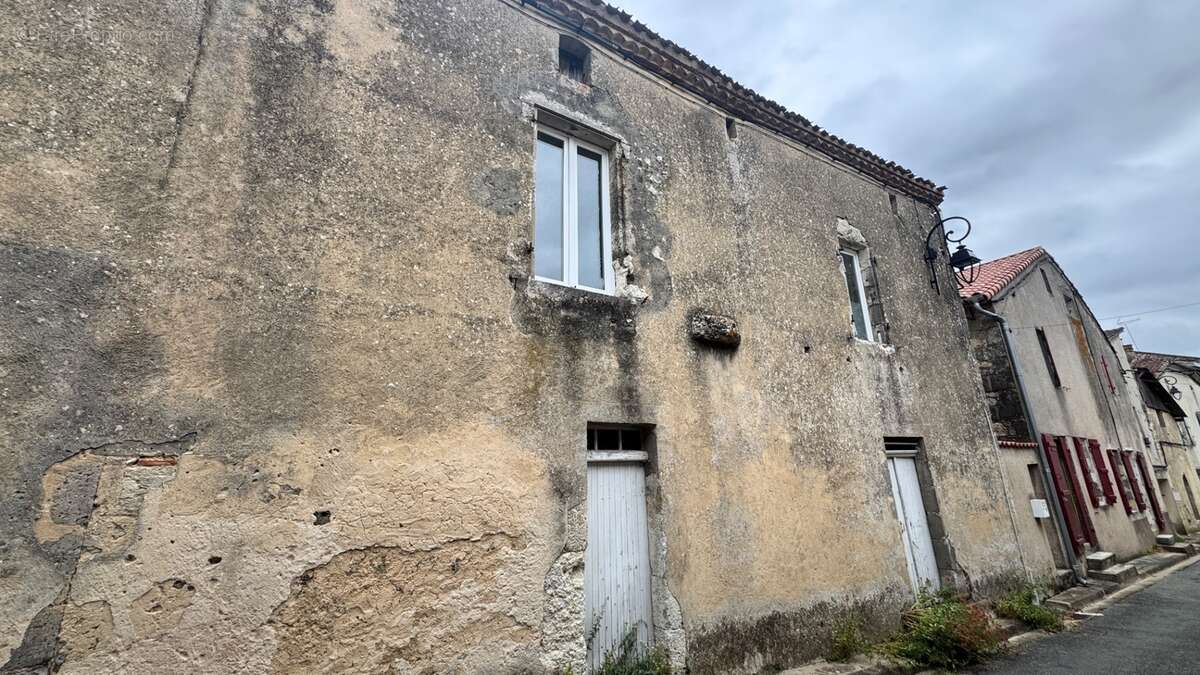Maison 5 pièces XAINTRAILLES (47) - photo 6