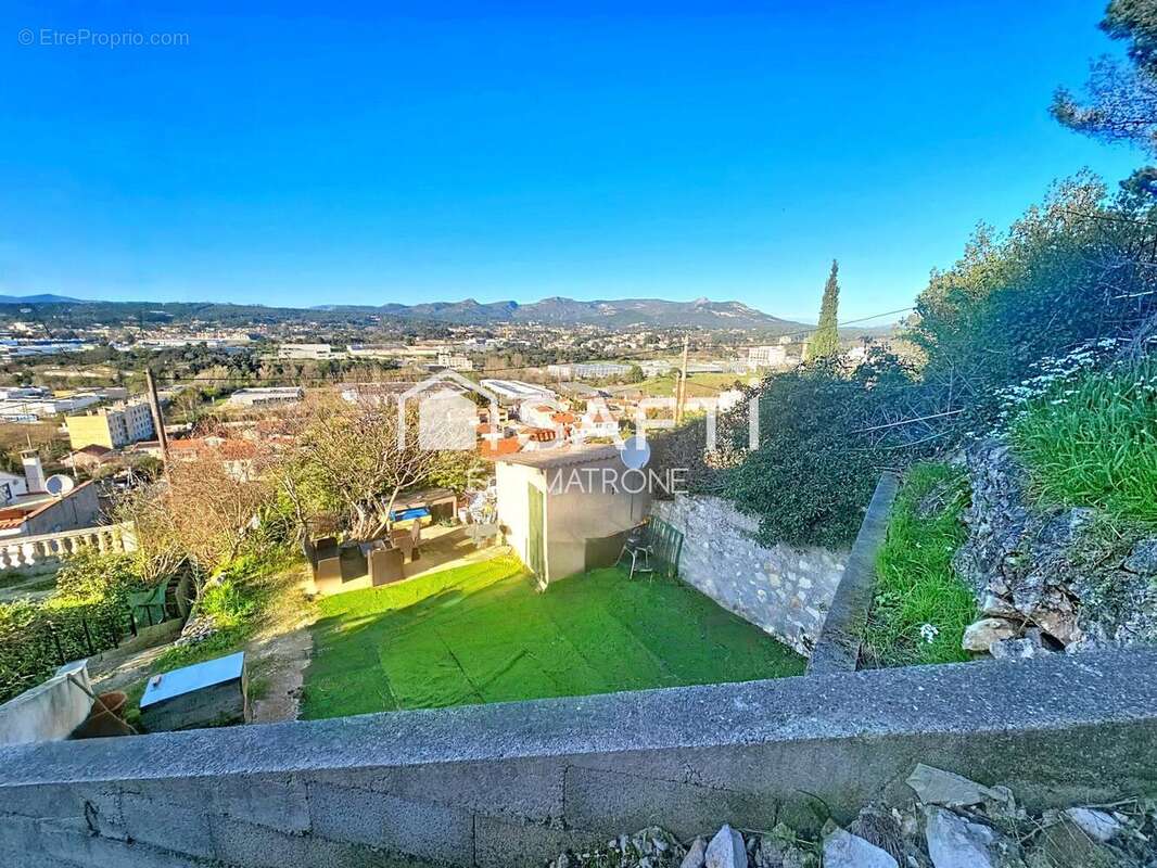 Photo 4 - Maison à MARSEILLE-11E