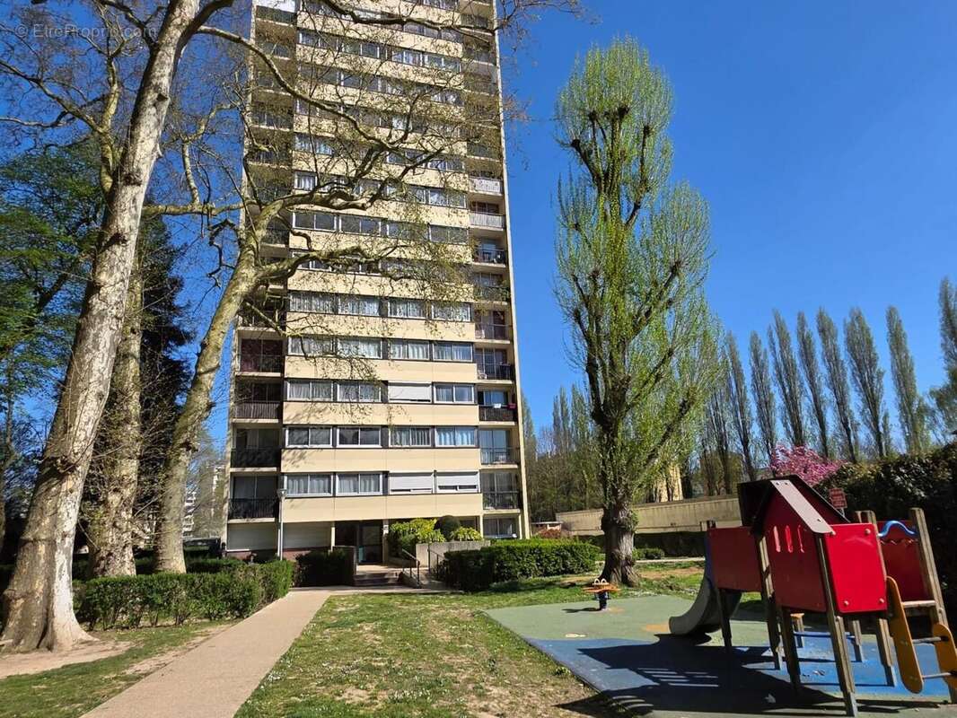 Photo 6 - Appartement à SAVIGNY-SUR-ORGE