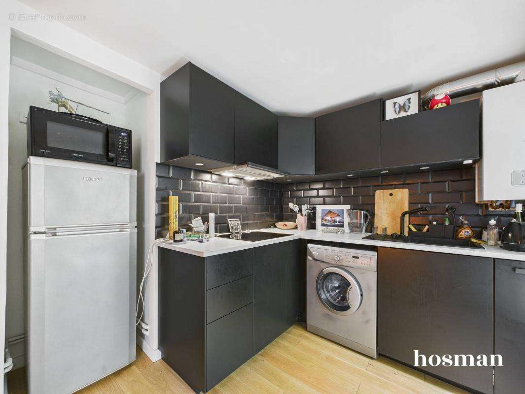 Appartement à PARIS-10E