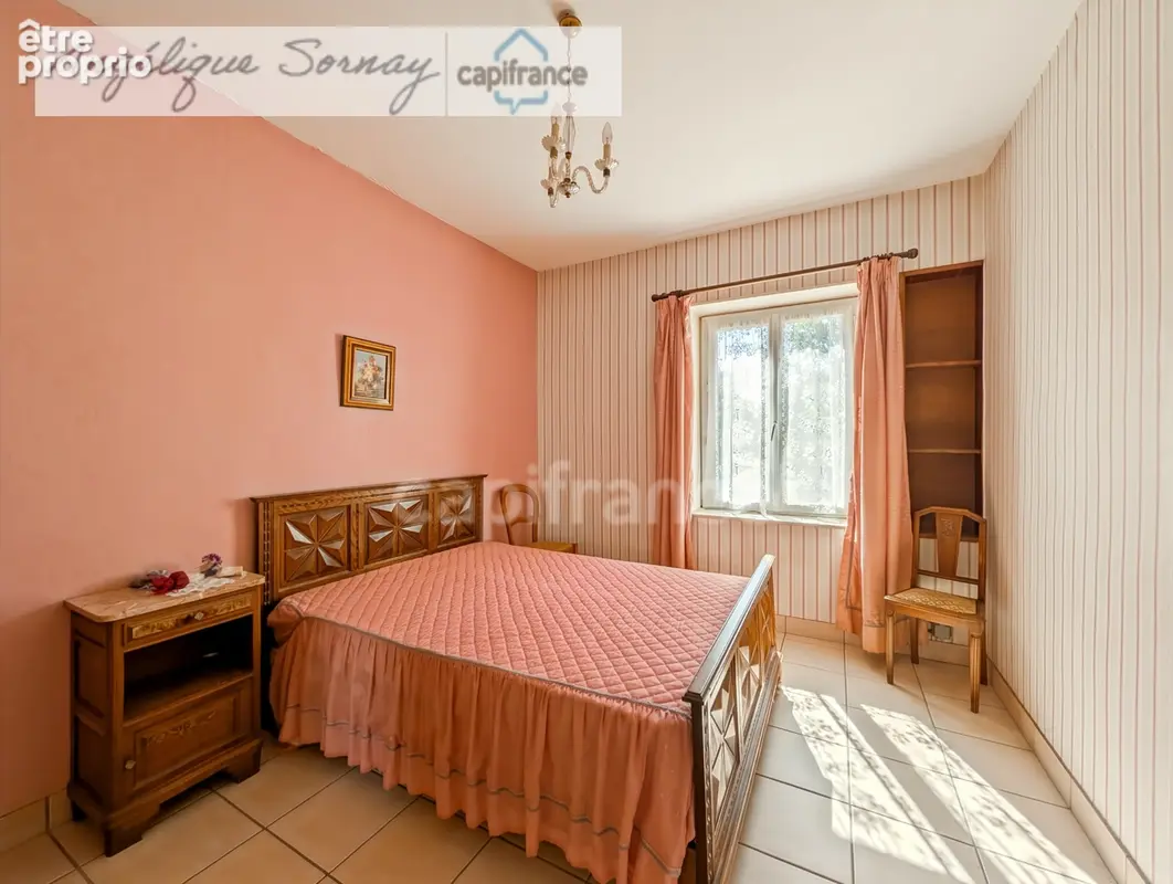 Louhans – 202 m² / 6 chambres / 2 500 m² / 4 garages – un potentiel rare ! - photo 20