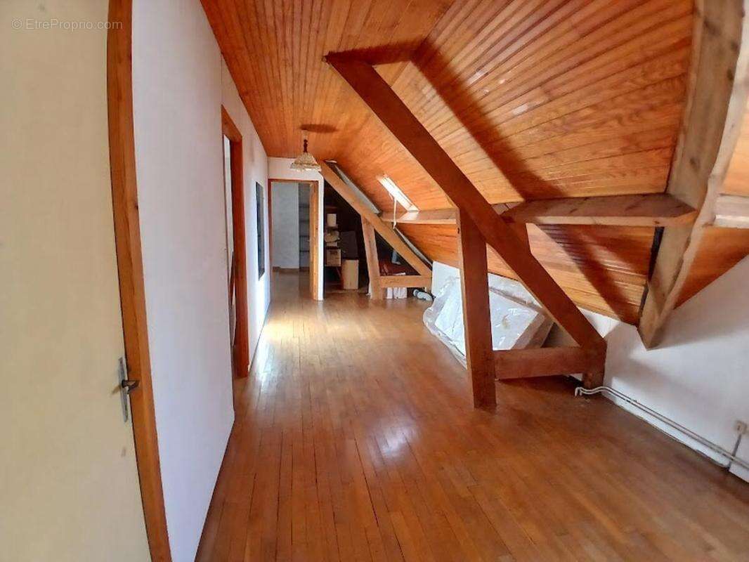 Maison 156 m² à Quoeux-Haut-Mainil  - photo 9