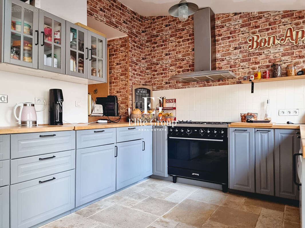 Maison à CHATEAUNEUF-SUR-CHARENTE