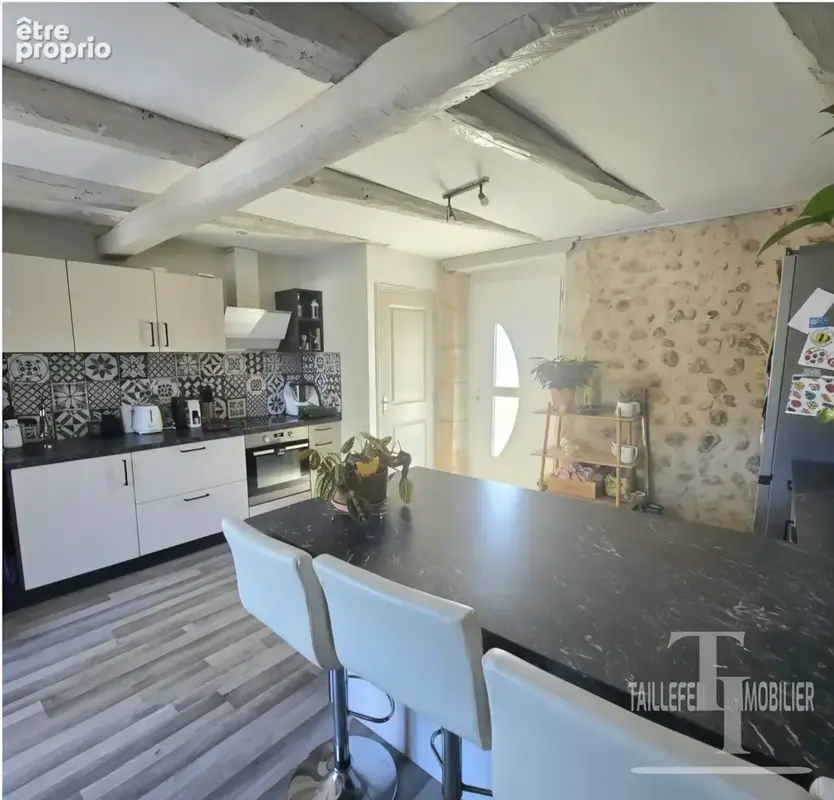Maison 4 pièces 110 m² à vendre à La Douze (24330) - photo 6