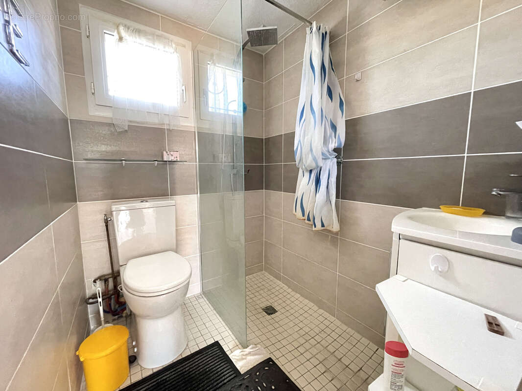 Appartement à VIAS