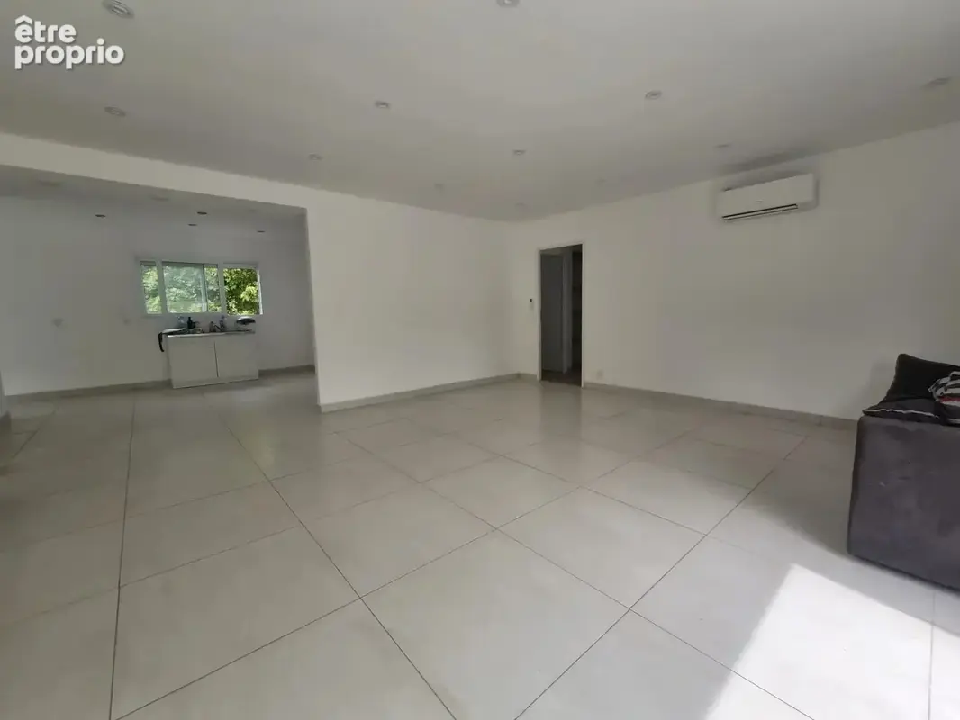 Maison Neuve de 117m² type 5 Auch avec jardin & grand garage - photo 4