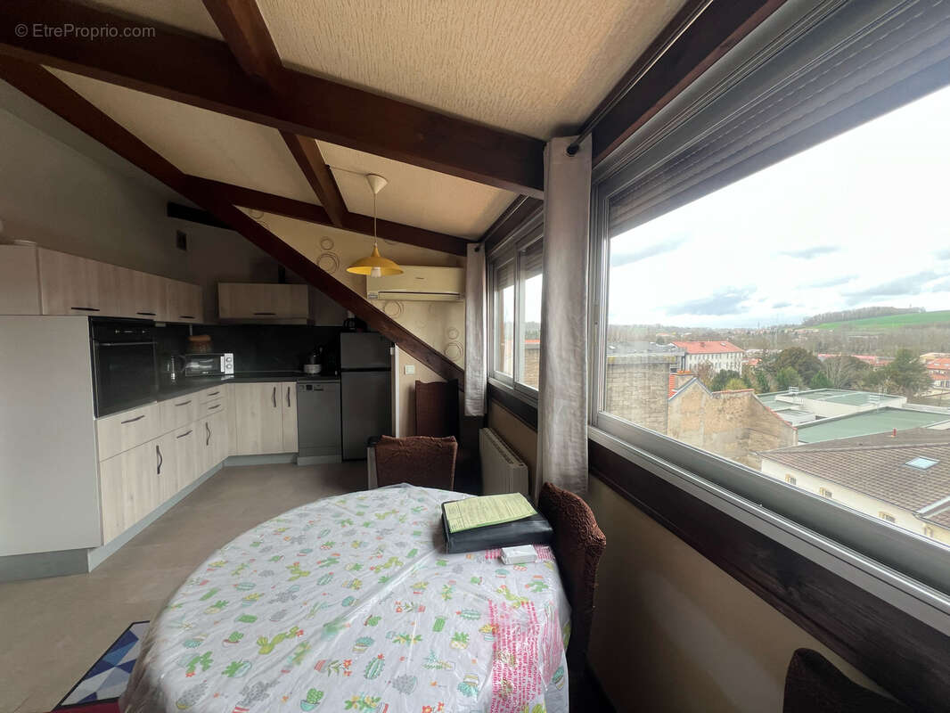 Appartement à SAINT-NICOLAS-DE-PORT