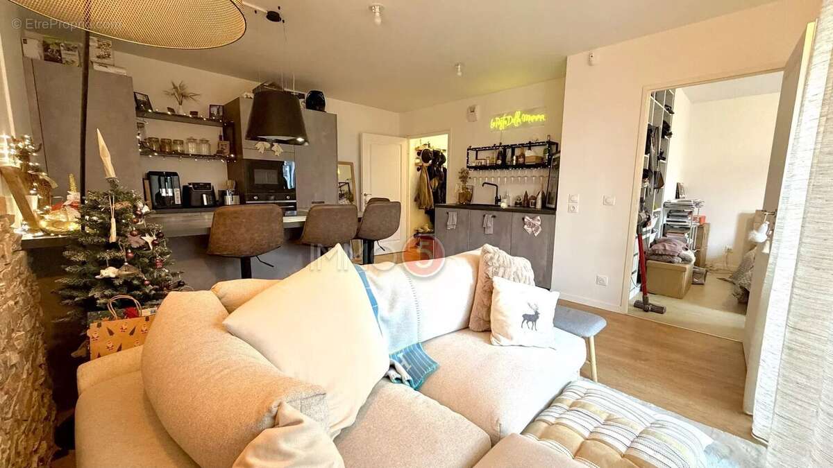 Appartement à VILLEMOMBLE