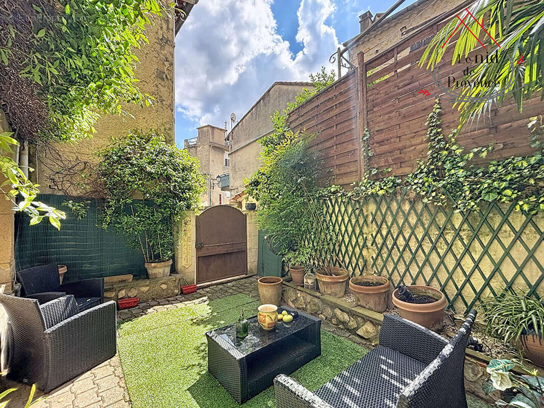 Maison à ORANGE
