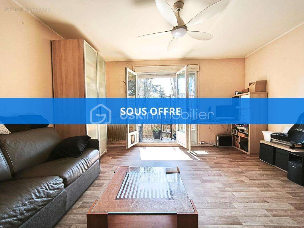 Appartement à NEUVILLE-SUR-SAONE