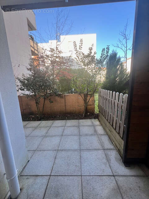 Appartement à MEYZIEU