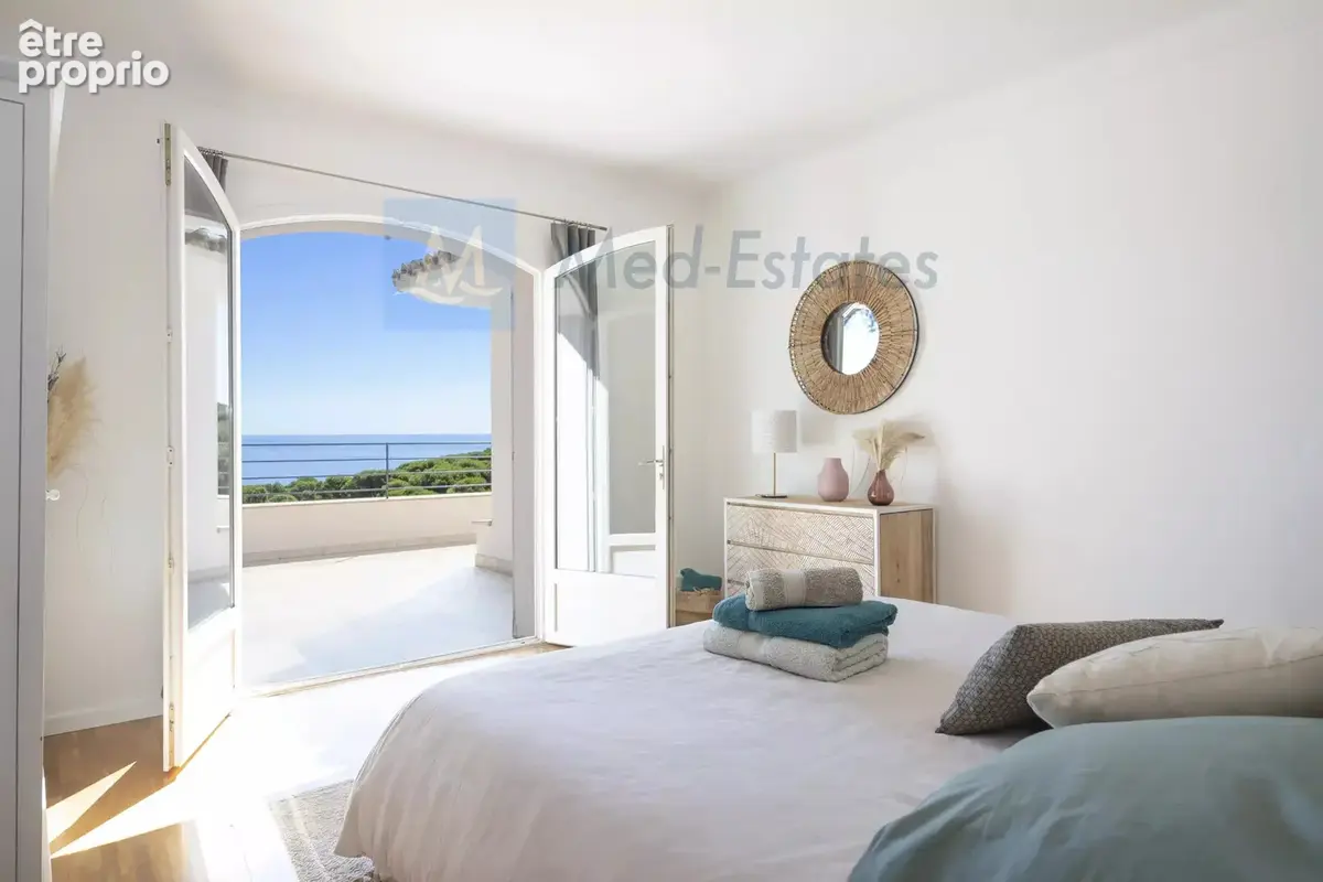 Rare - Sainte-Maxime - Villa vue mer panoramique  - 5 chambres - photo 7