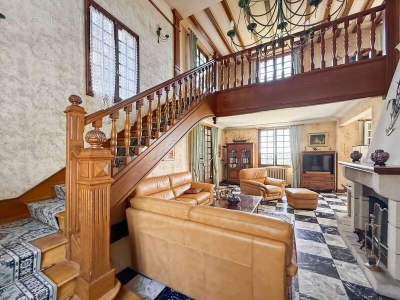 Maison à CHATELLERAULT