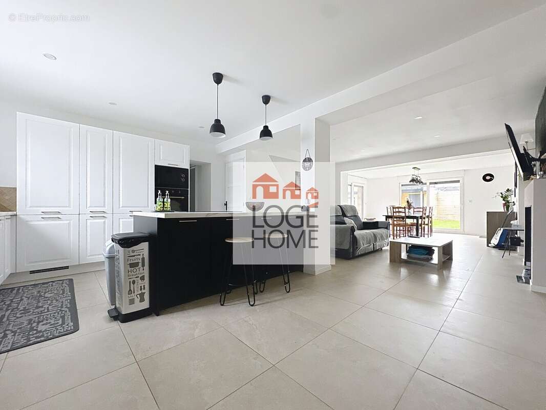 Maison à LOOS-EN-GOHELLE