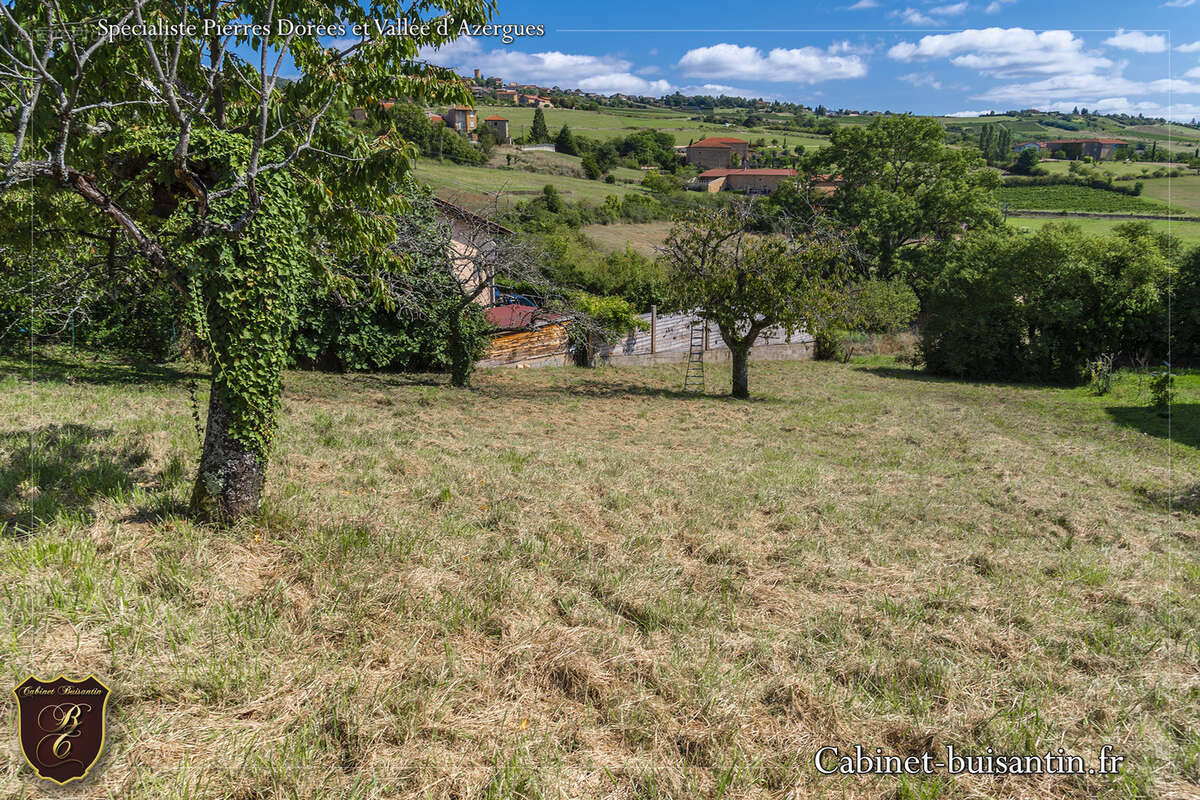 Terrain à bâtir de 700 m2 - photo 3