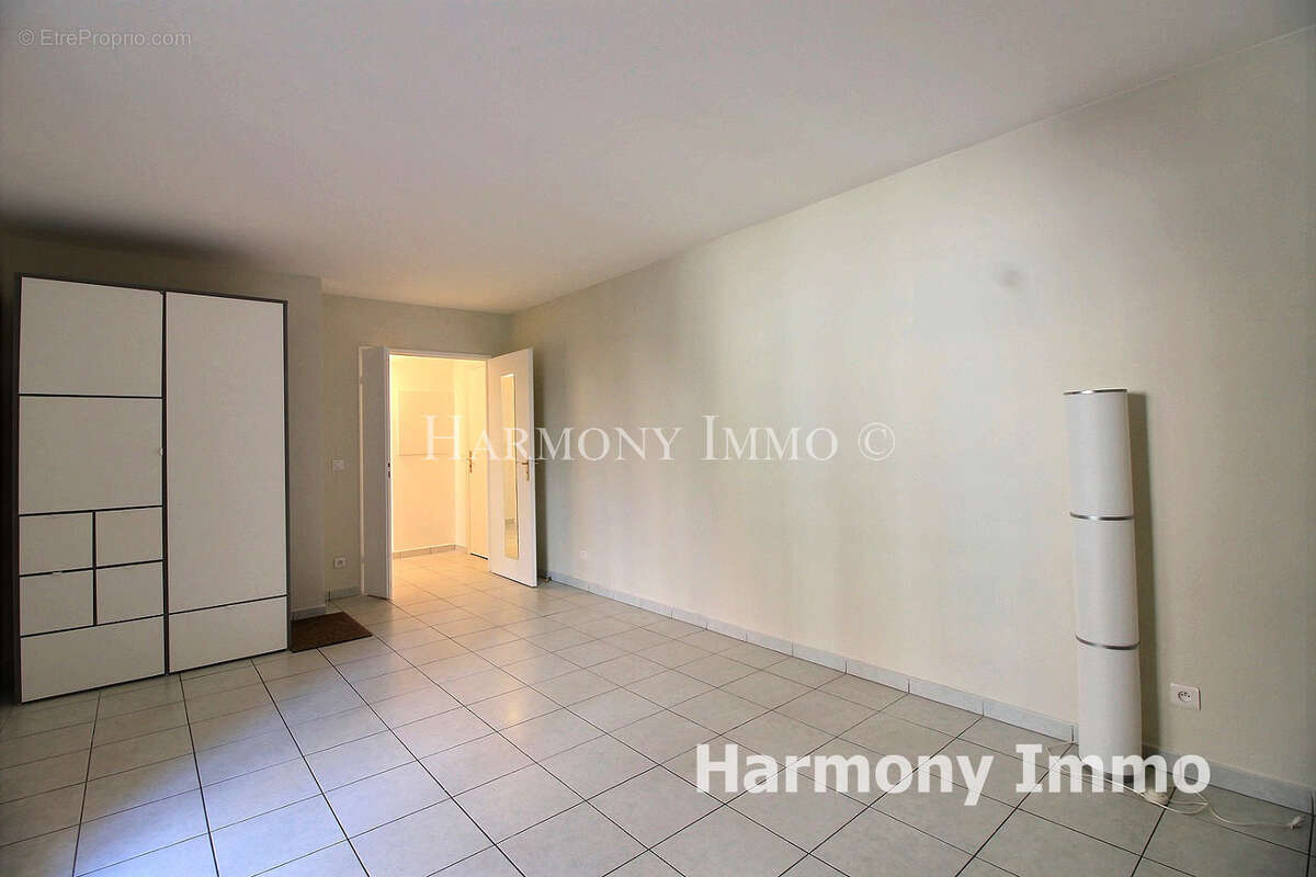 Investissement locatif - Appartement 2 pièces 47 m2 Wissous SAINT ELOI - photo 5