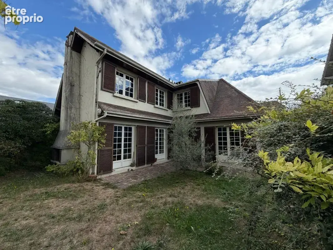 Pontoise – Maison familiale de 223 m², 6 chambres - photo 14