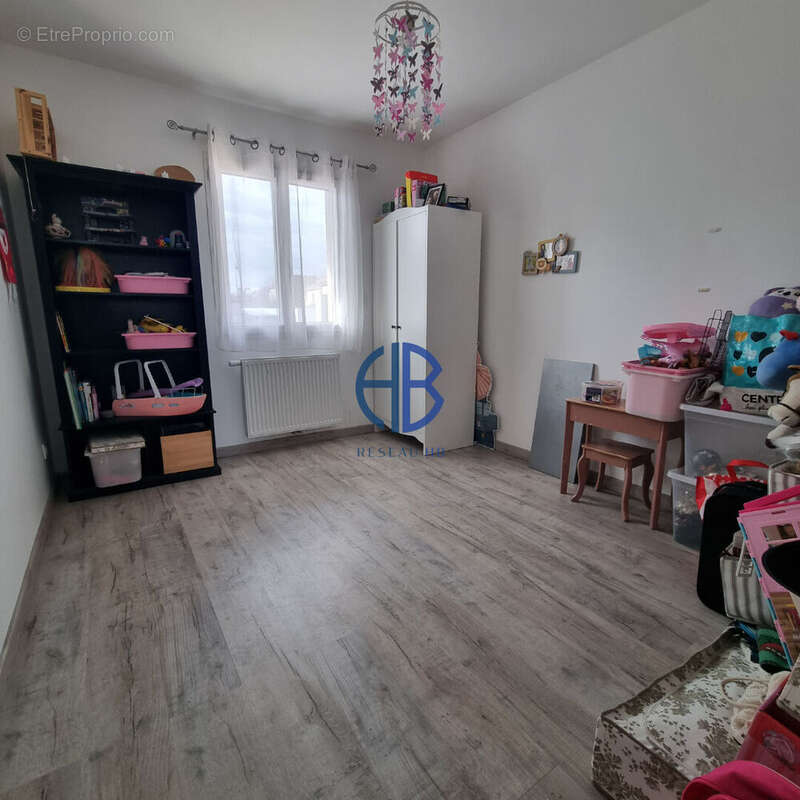 Maison à SAINT-JEAN-DE-SOUDAIN