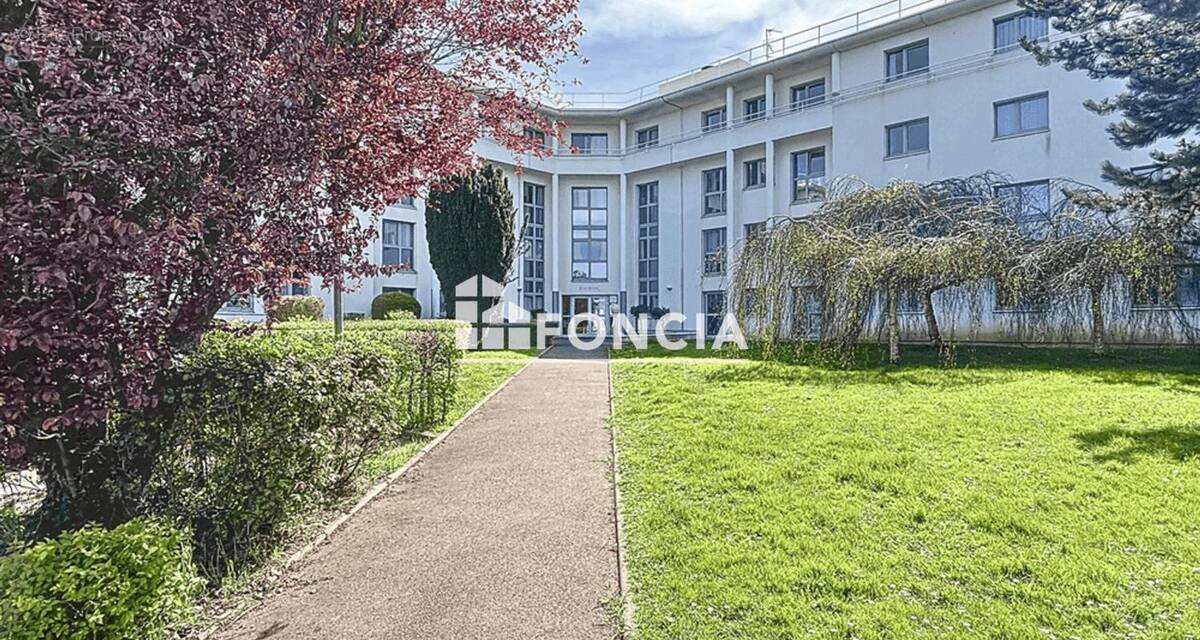 Appartement à HEROUVILLE-SAINT-CLAIR