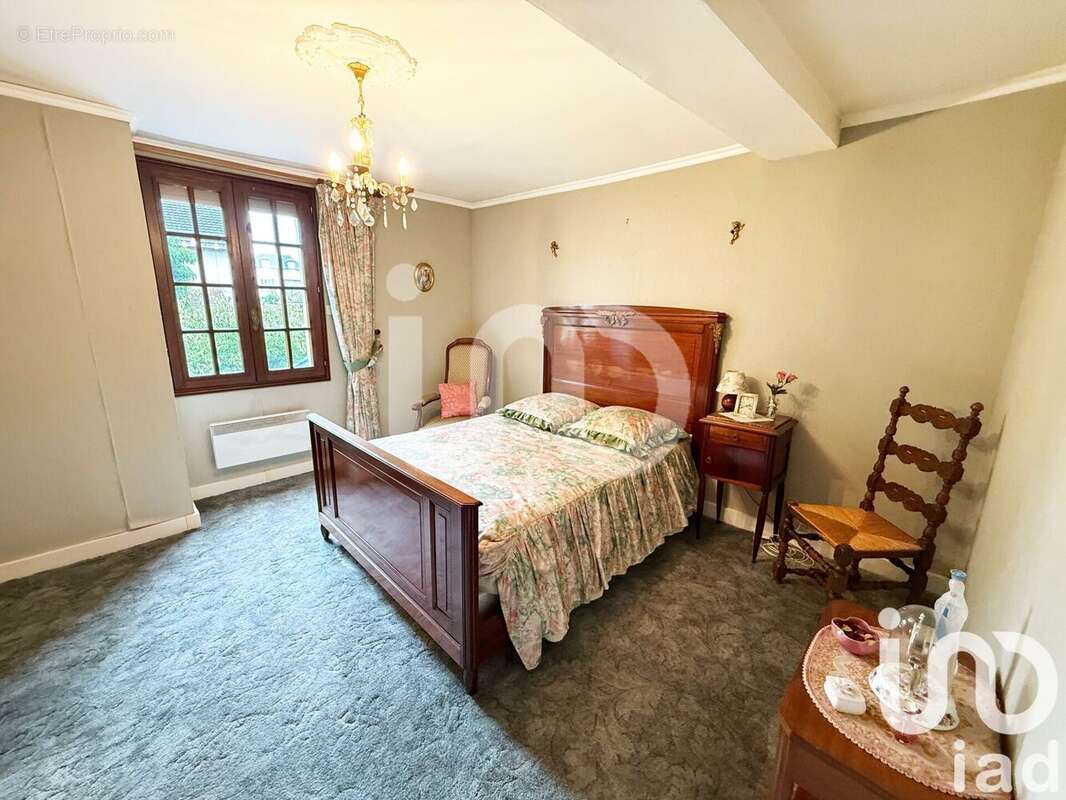 Photo 8 - Maison à OISSEL