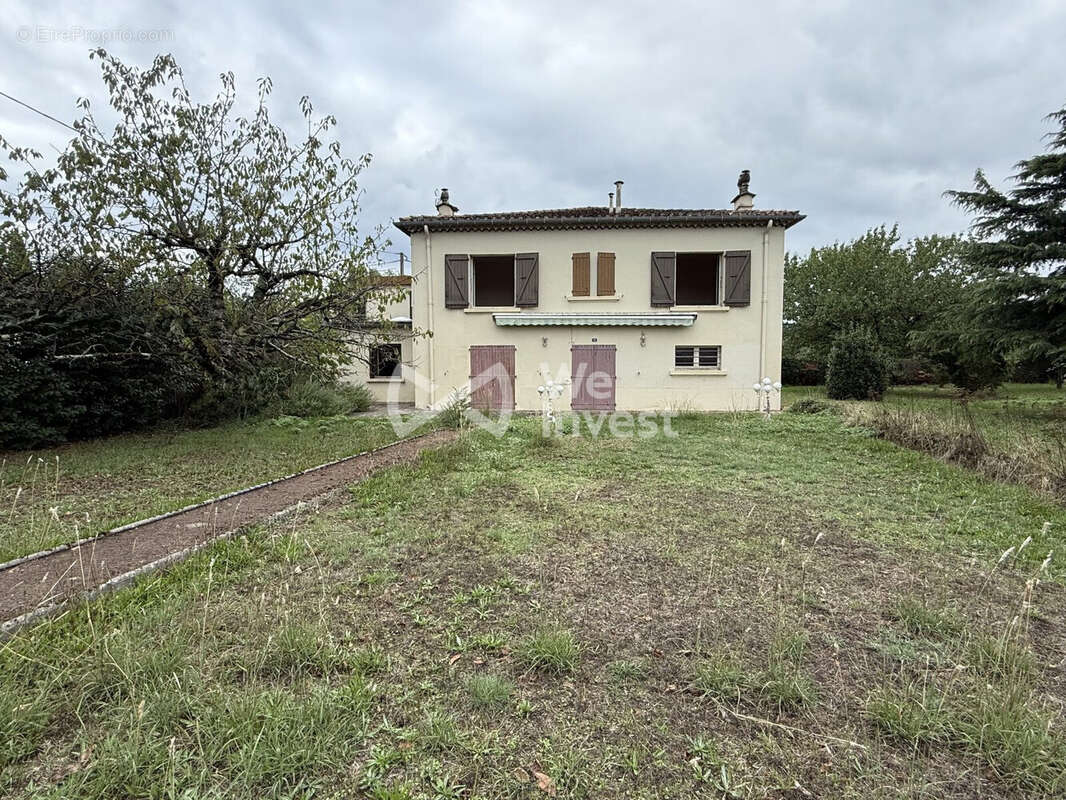 Maison à AUSSILLON