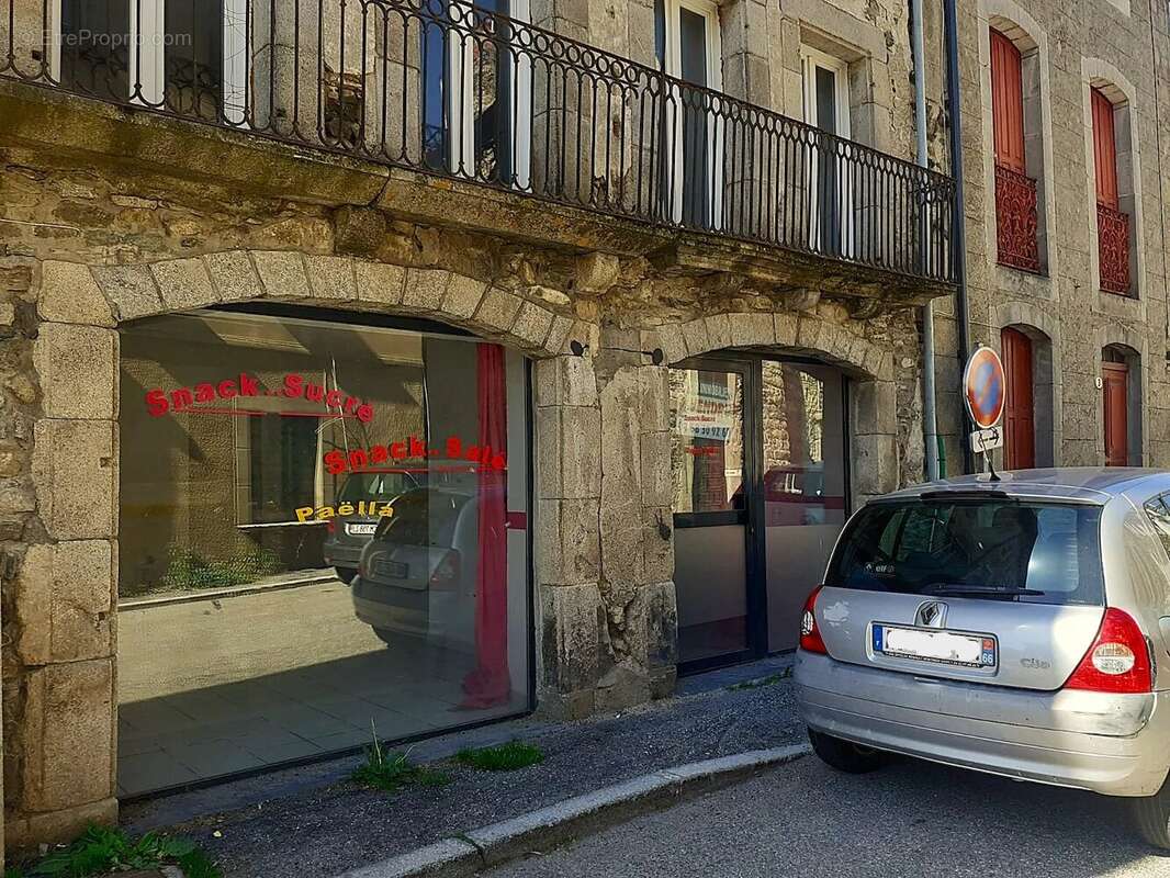 Commerce à FORMIGUERES