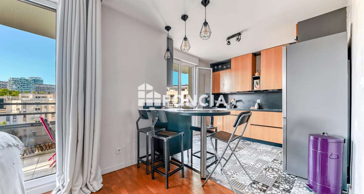 Appartement à LYON-3E