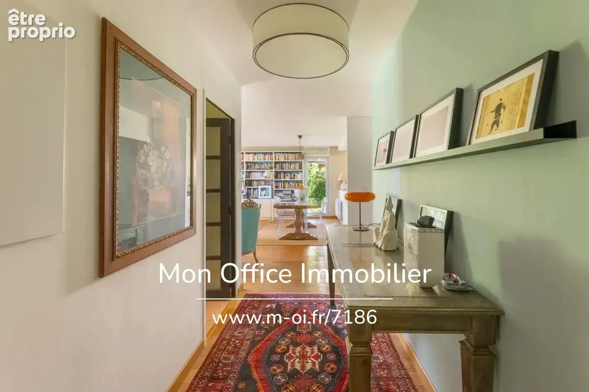 Référence : 7186-AUS - Appartement 3 pièces de 95m² avec terrasse - Piscine - Double box -13540 Aix-en-Provence - photo 3