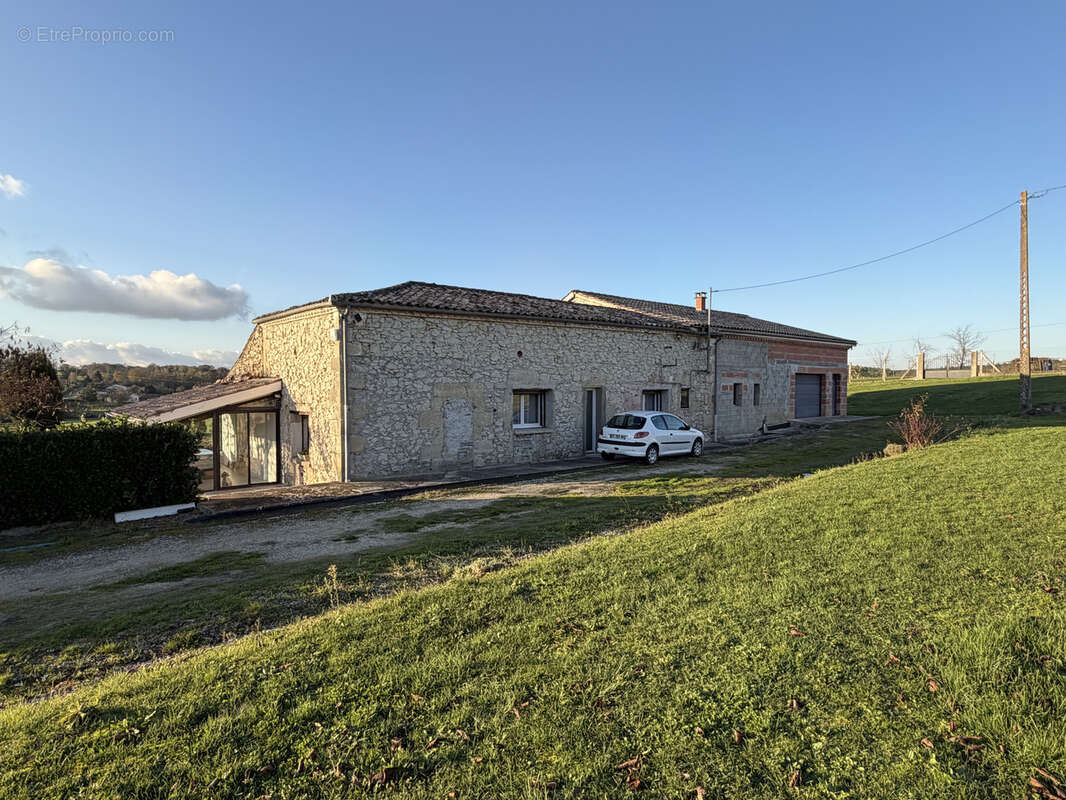 Maison à VERTEUIL-D&#039;AGENAIS