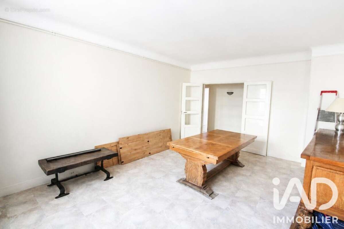 Photo 7 - Appartement à LE KREMLIN-BICETRE