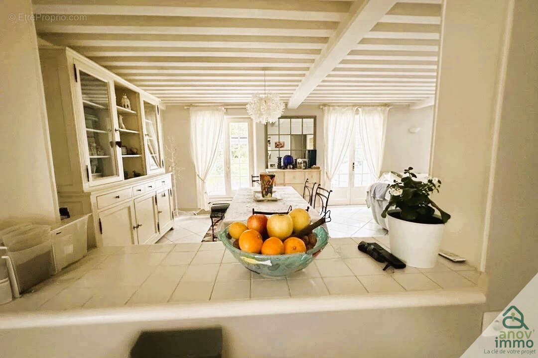 Maison à SAINT-PIERRE-DE-CHANDIEU