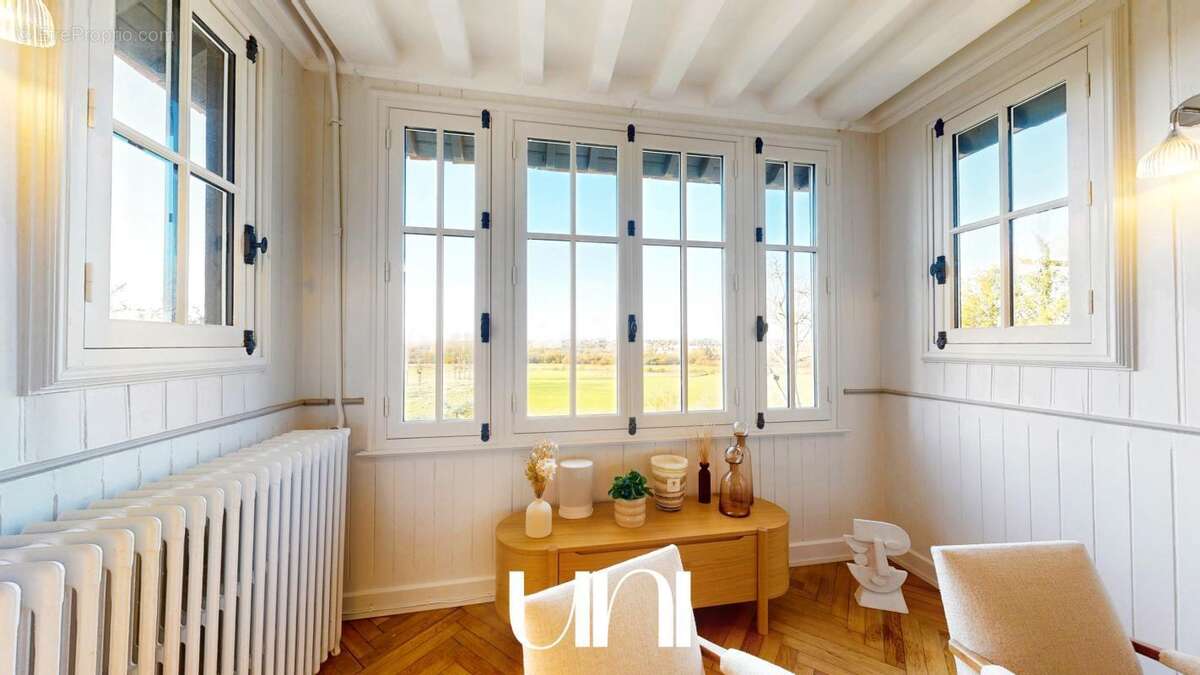 Maison à FLEURY-SUR-ORNE