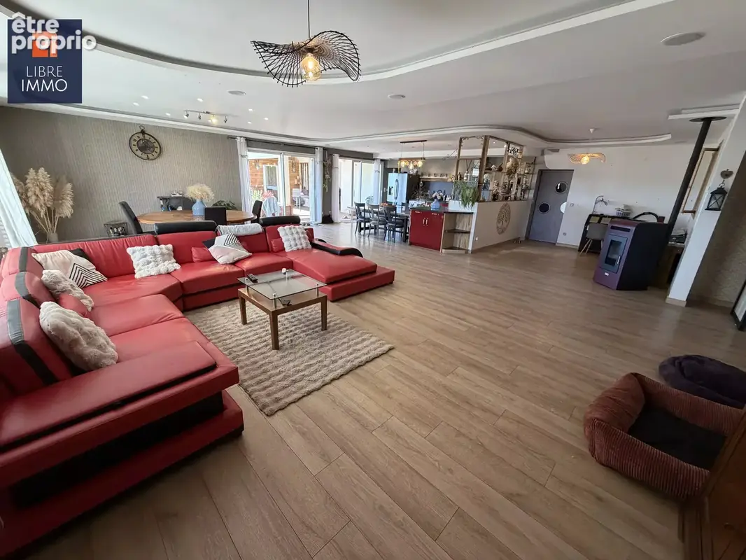 Belle maison moderne avec piscine à Ger - photo 6
