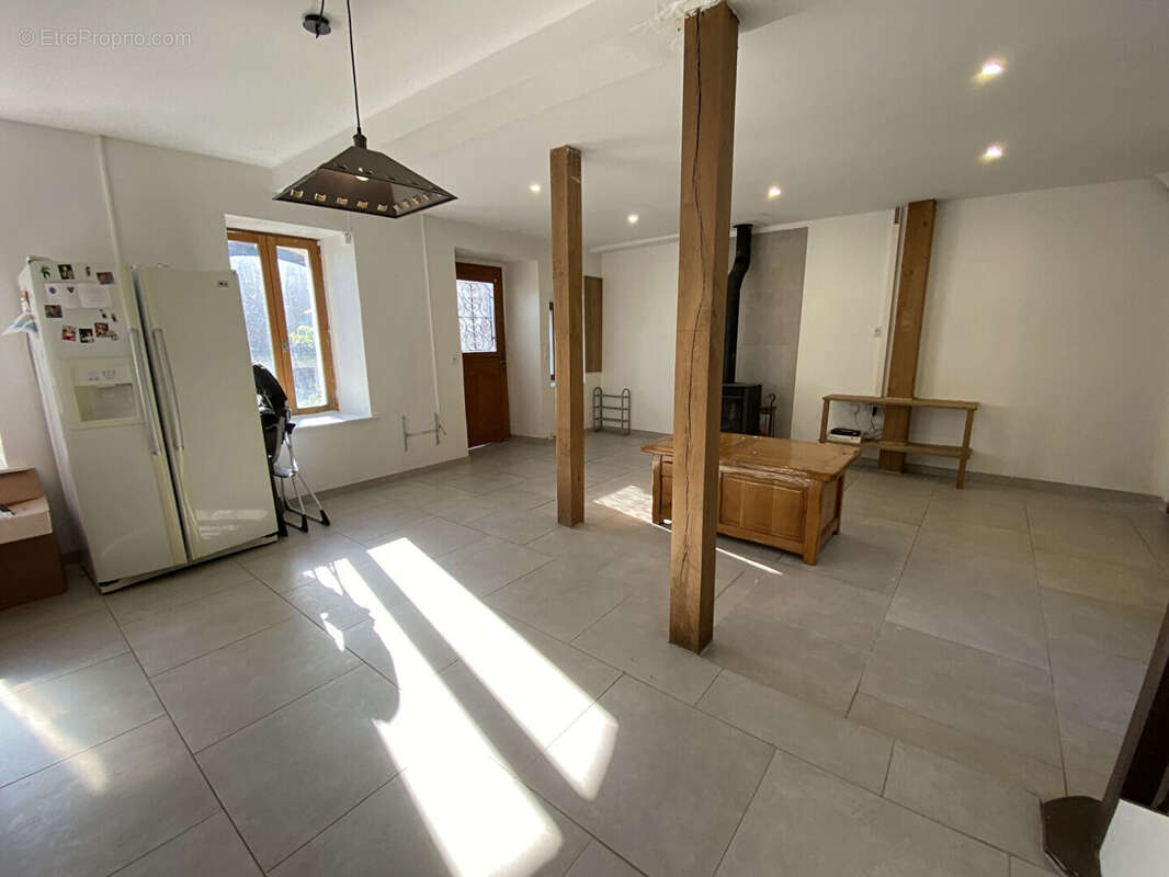 Maison à CEZY