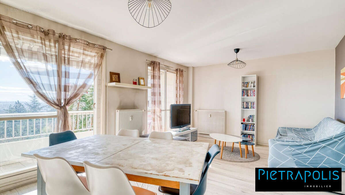 Appartement à CALUIRE-ET-CUIRE