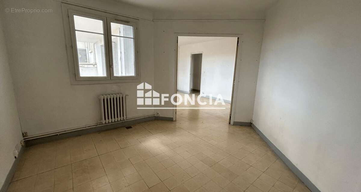  Appartement proche Ecusson, quartier Ecusson T4 de 85M2 avec 2 terrasses - photo 5