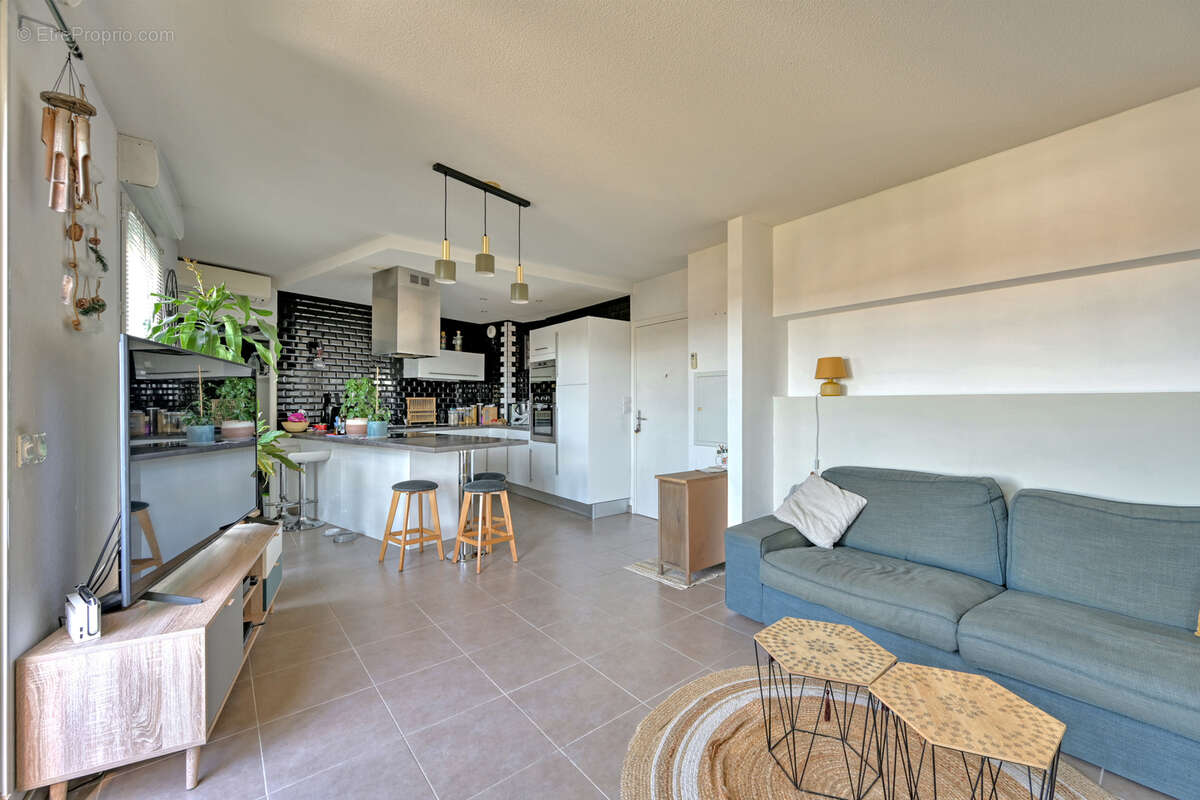 Appartement à AIMARGUES