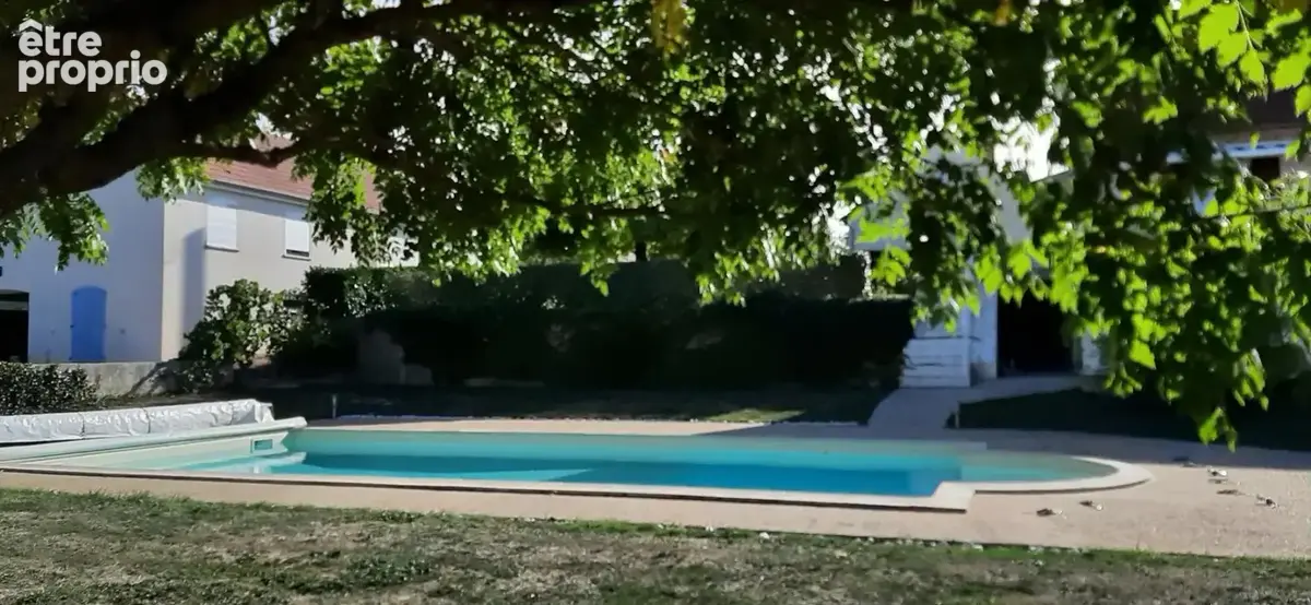 Maignifique maison rénovée avec piscine et chalet indépendant dans quartier prisé de gueugnon (71) - photo 24
